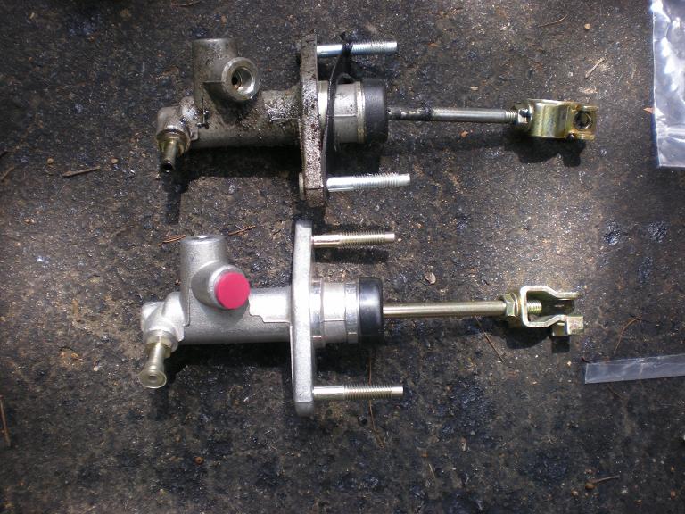 How to replace a brake master cylinder in a honda #6