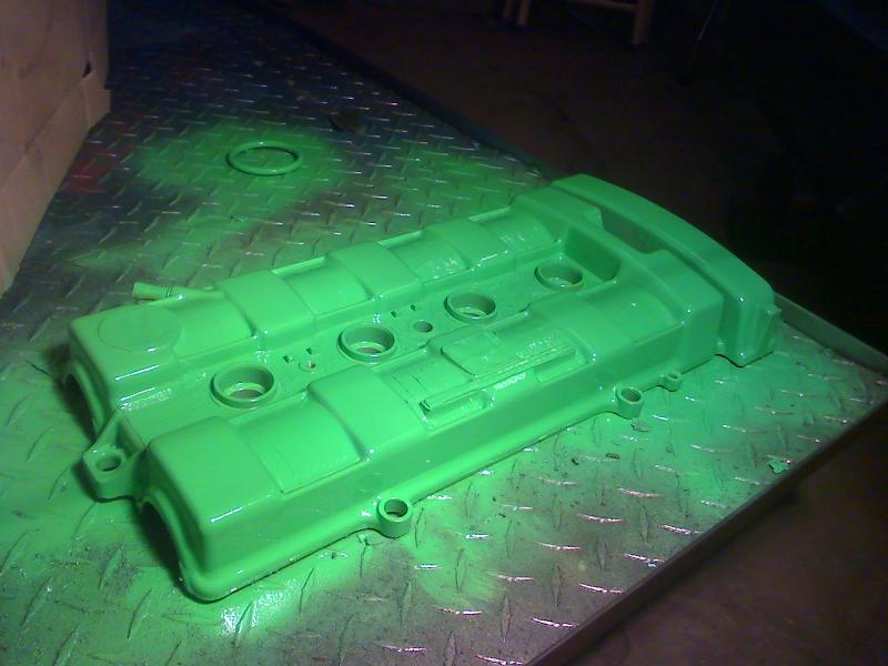 Name:  Painting the valve cover.jpg
Views: 2441
Size:  51.4 KB