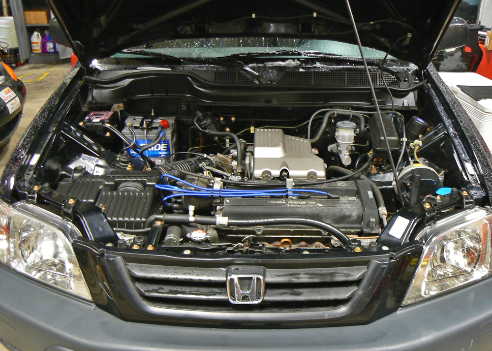 2000 honda crv engine bay