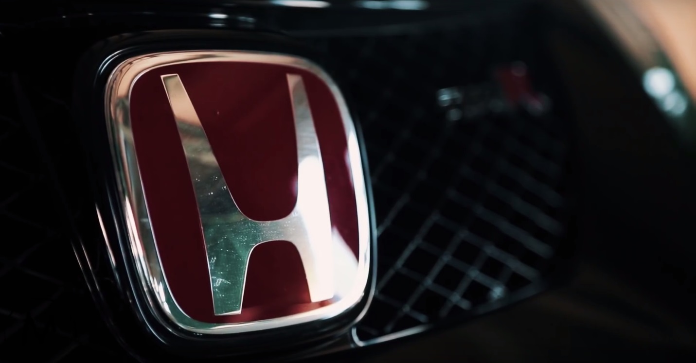 Honda Civic Type R vs. VW GTI Clubsport