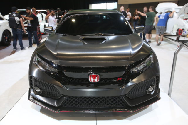 Some Honda Highlights from SEMA – U.S. Spec Civic Type R and NSX GT3 Race Car
