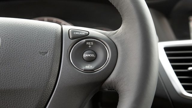 Honda Civic: Why is My Cruise Control Not Working?