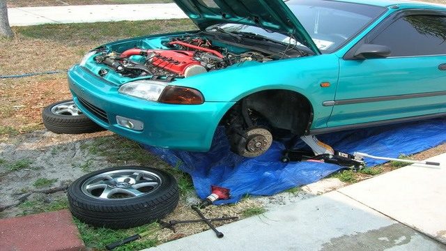 Honda Civic: How to Replace Front and Rear Control Arms