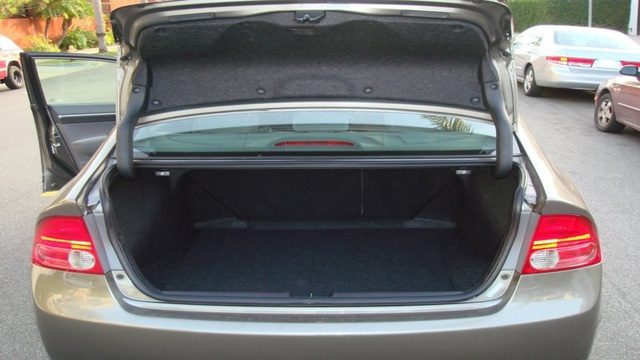 Honda Civic: Why is My Trunk Leaking?