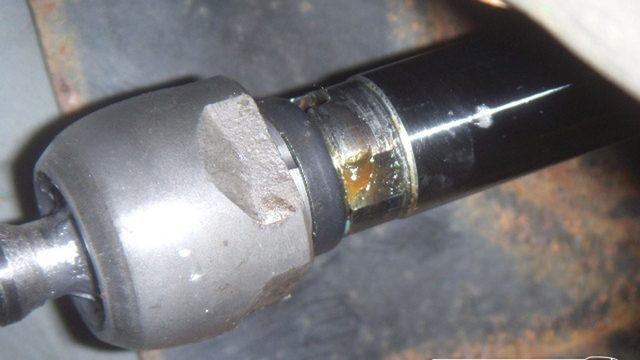 Honda Civic: How to Replace Inner Tie Rod