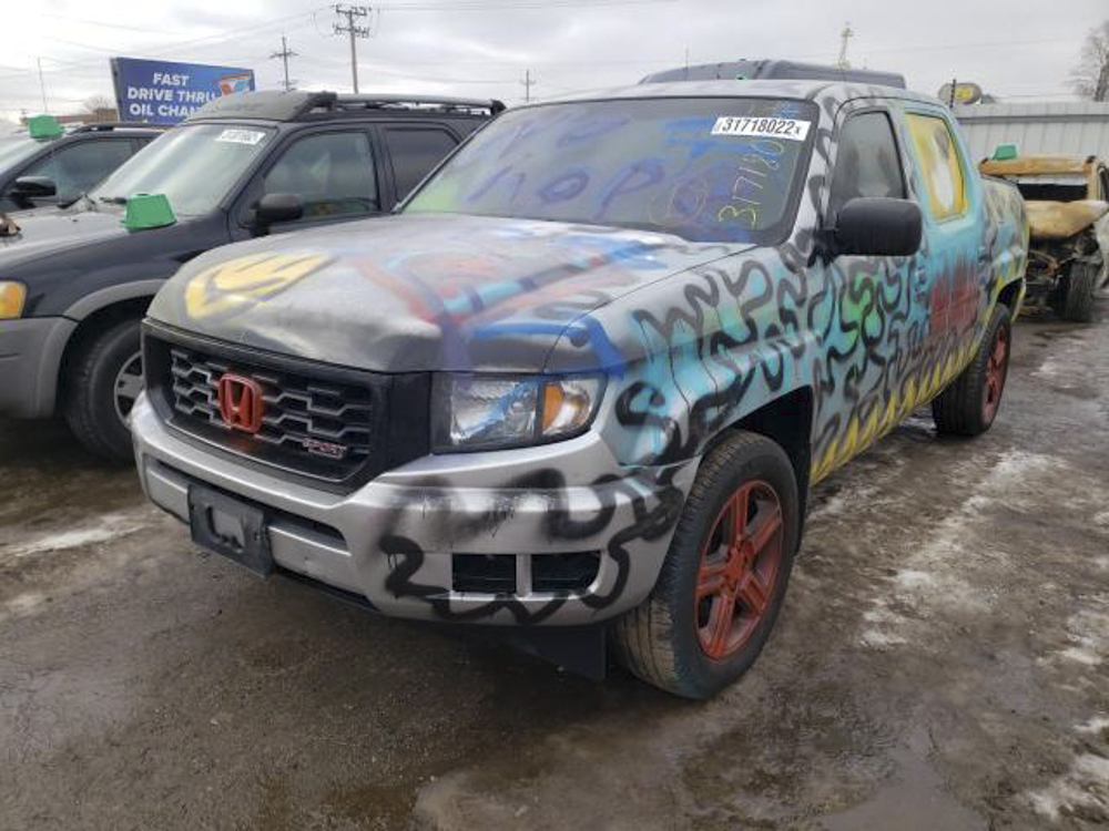 We Can’t Take Our Eyes Off This Poor Honda Ridgeline